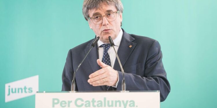Puigdemont anuncia la ruptura con el PSOE: ‘No ayudaremos a un Gobierno que no ayuda a Cataluña’