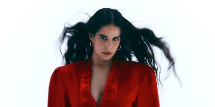 Ángeles Toledano pone en marcha una Suma Flamenca que apuesta por la convivencia de vanguardia y tradición