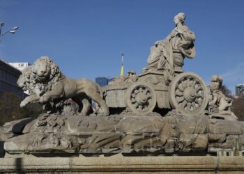 La restauración de la Cibeles comenzará en junio de 2026 y mantendrá cubierta la fuente hasta diciembre