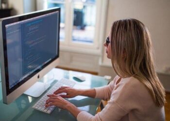 Dos de cada tres nuevos autónomos madrileños desde la pandemia son mujeres