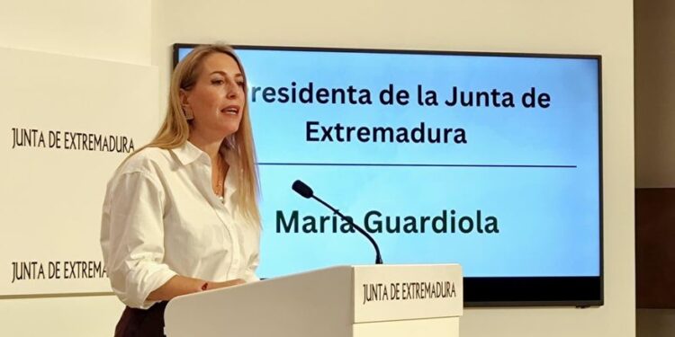 María Guardiola convoca elecciones en Extremadura el 21 de diciembre