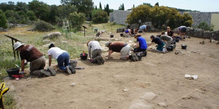 El yacimiento visigodo de La Cabilda ofrece una visita guiada para descubrir la historia de Hoyo de Manzanares