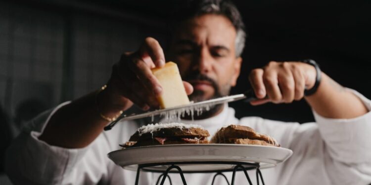 ‘Madrid me enseñó que la pizza también puede tener alma española’: un nuevo capítulo del diálogo entre cocinas mediterráneas