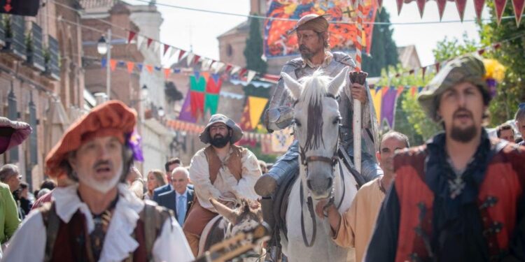 La Semana Cervantina de Alcalá bate récords, con uno de los fines de semana más multitudinarios