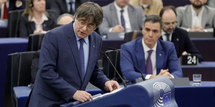 Sánchez y Puigdemont: los 5 momentos de una relación de idas y venidas que acabó en ruptura