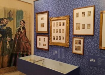 Una habitación propia en la historia de la fotografía: las pioneras y los estudios que nos descubren otra dimensión creativa en las mujeres del XIX