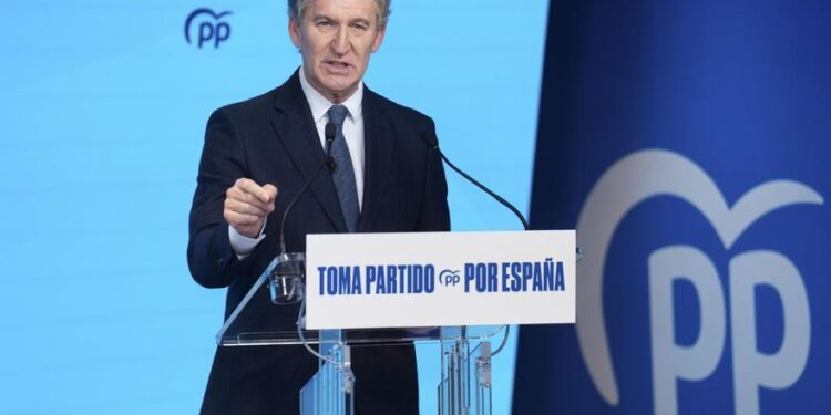 Feijóo: “Ya no habrá fiscal nombrado por Sánchez sin la sombra de la degradación sanchista”