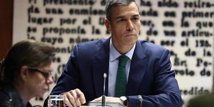 Sánchez, sobre los ataques a su esposa y el bulo de ‘Begoño’: “También ha ocurrido con las mujeres de Macron y Obama”