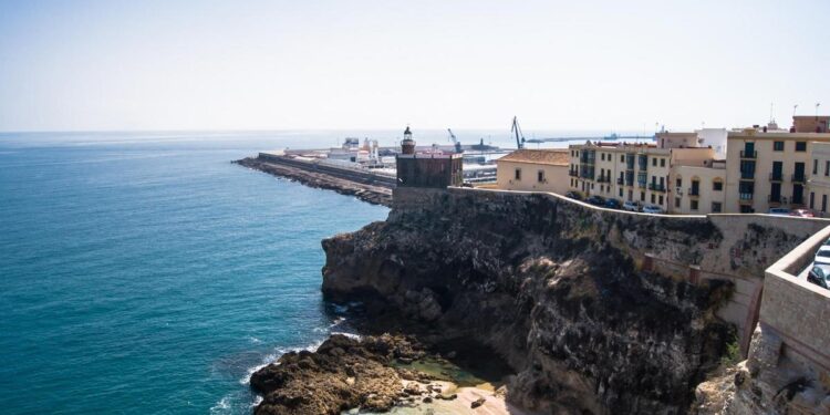 Melilla: Desbloquear la frontera comercial para reactivar la economía local
