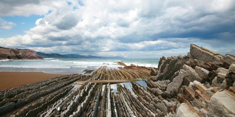 País Vasco: Atraer talento e impulsar la tecnología para desarrollar la industria regional