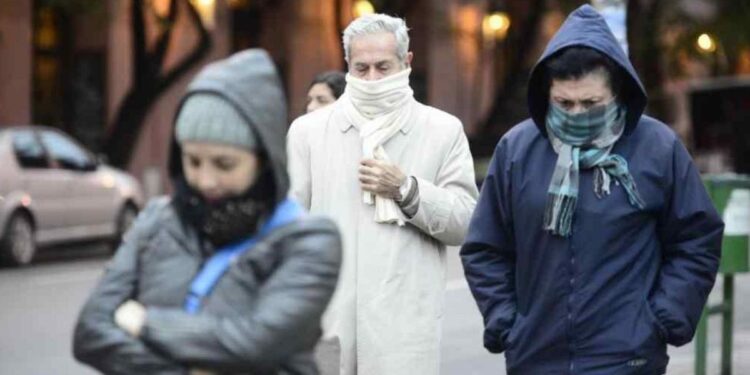 No cojas frío que te vas a poner malo… ¿es verdad o solo nos enferman los virus?