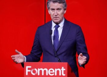 Feijóo, en Barcelona: ‘No me faltan ganas para una moción de censura, me faltan votos’