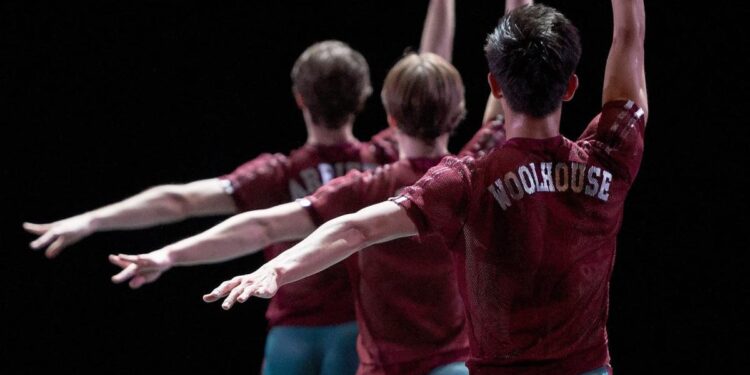 Los tres coreógrafos más cotizados del planeta se reúnen en La Zarzuela: atento a los cuerpos, dicen más de lo que muestran