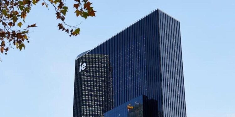 La Asamblea de Madrid da luz verde a IE Universidad Madrid, la decimocuarta universidad privada de la región