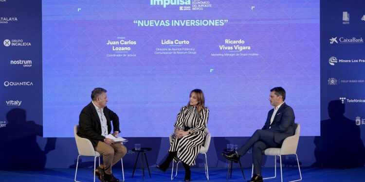 Extremadura atrae centros de datos por su energía renovable, pero la saturación de la red amenaza nuevas inversiones