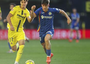 Buchanan y Mikautadze acaban con el Getafe y prolongan la racha del Villarreal