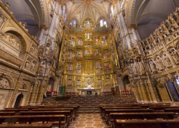 ¿Por qué los vecinos creen que hay ángeles en la Catedral de Toledo? Las leyendas que persiguen a este templo de 800 años