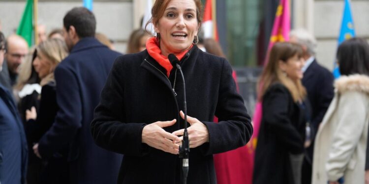 El Gobierno prepara la ley que limitará la gestión privada en los hospitales públicos en plena polémica por Torrejón