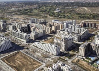 Las trabas urbanísticas contadas por Valdebebas, uno de los pocos desarrollos que surfeó la burbuja inmobiliaria