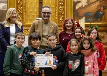 Móstoles reúne a 25 colegios e institutos en la XV Muestra de Belenes, con triunfo del colegio Andrés Torrejón