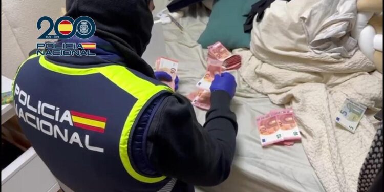 Cae una banca clandestina que movía dinero narco por toda España desde Rivas
