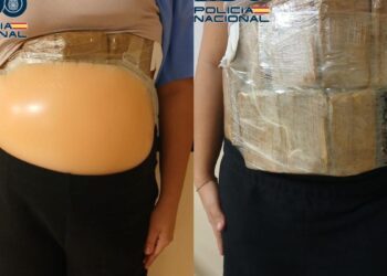Detenida una falsa embarazada por ocultar dos kilos de cocaína bajo su barriga